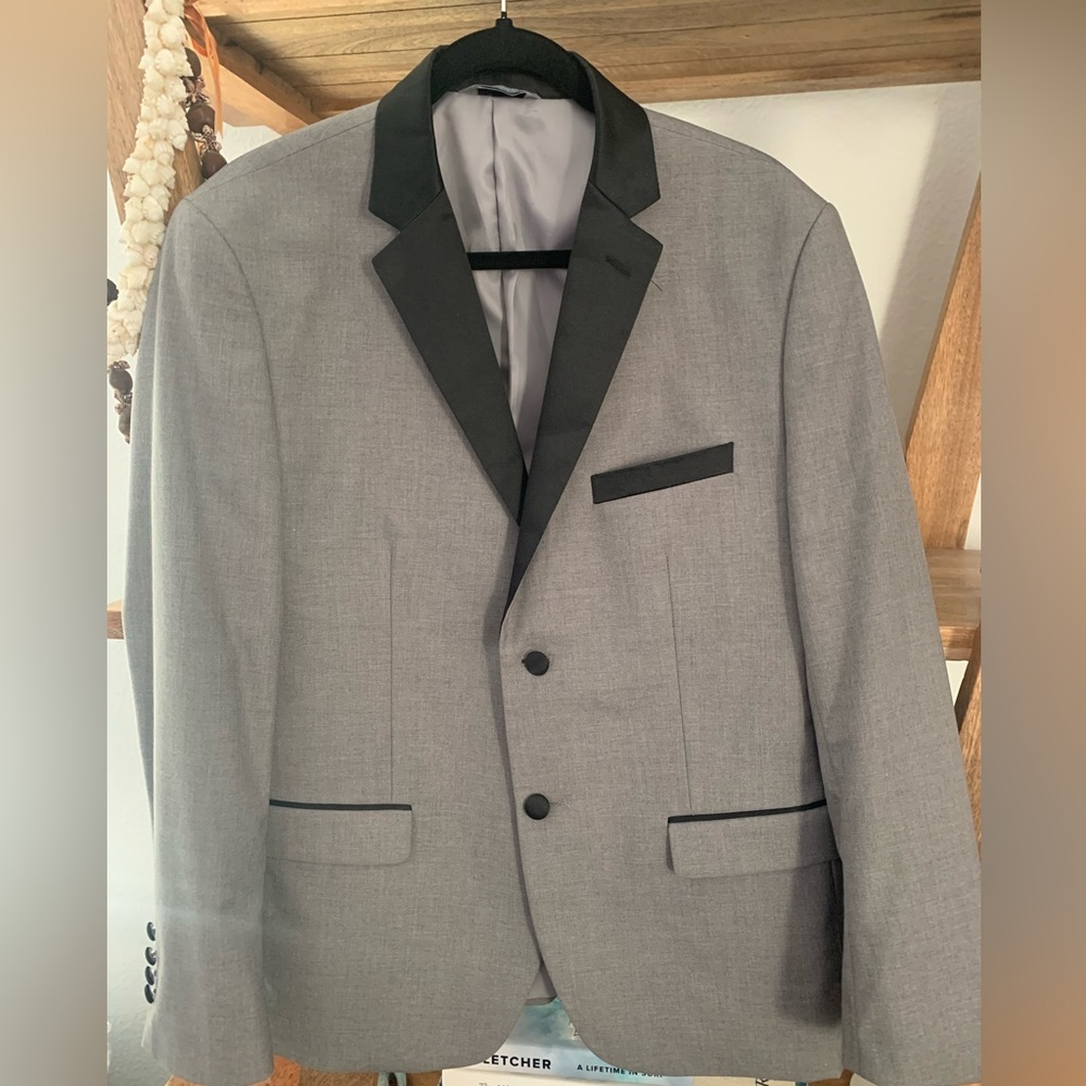 Capucci Italy Tuxedo Dinner Jacket Men's Gray Black sz 42S SLIM